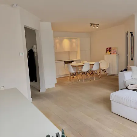 Vlakbij Apartment